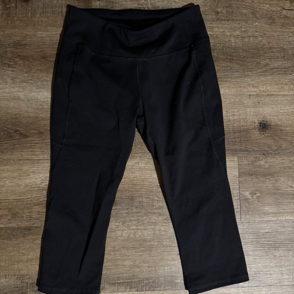 Call Capris Medium
